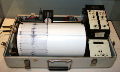 seizmograf potres, Foto: Wikipedia